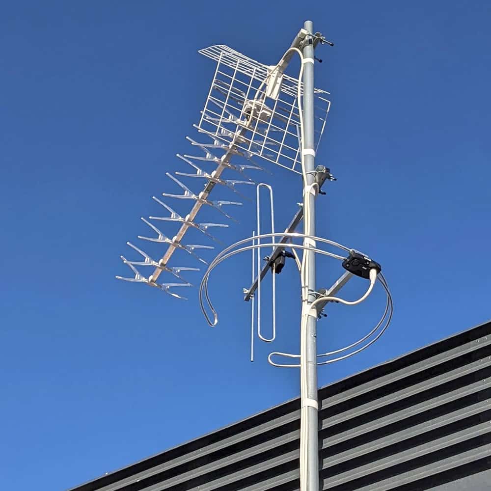 antenista-madrid-instalacion-antena-tdt-radio-empresa-madrid-lasser