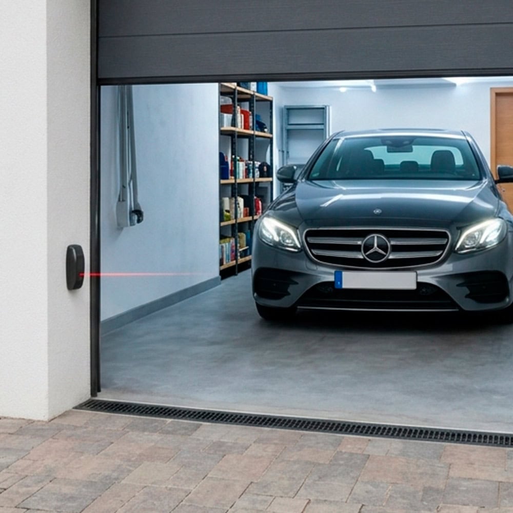 instalacion-reparacion-fotocelula-coches-puertas-garaje-parking-empresa-tecnica-homologada-madrid-lasser