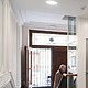 tecnico-lasser-camara-portal-comunidad-vecinos-Cámaras de seguridad para comunidades en Madrid (Generado por IA)